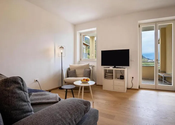 La - Cristallo ティニャーレ